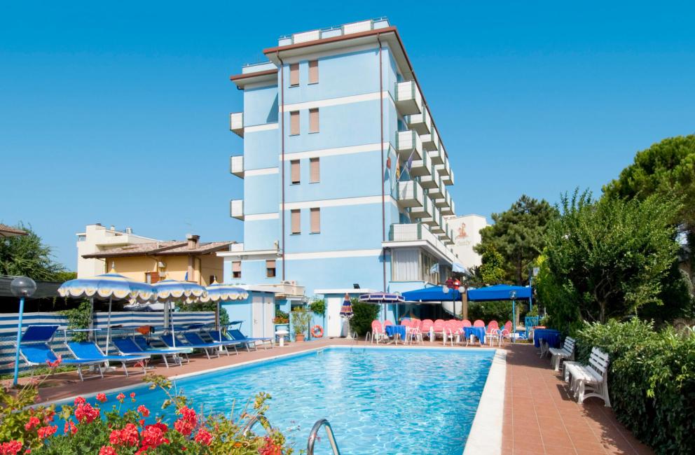 hotelprimulazzurra.unionhotels en offer-spring-long-weekends-in-pinarella-di-cervia-in-3-star-hotel 007